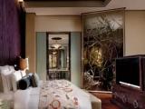 The Ritz-Carlton Club Lounge Access (for 2 people only) Double Suite The Bund River View