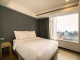 3 Bedrooms Apartment