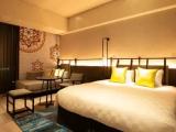 Corner Double room