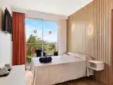 6 Family Suite
