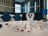 VIP Double room with balcony and with sea view