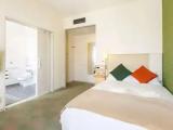 Couple's Semi-Double room