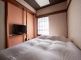 Japanese-Western Style room