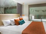 Royal Flat Swim-Up Double Suite