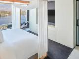 Signature Double Suite with harbour view