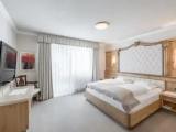 Royal De Luxe Double Suite