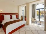 Corner Double Suite