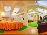 Deluxe Studio