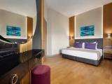 Club Double Suite