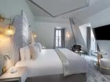 Double Suite with Eiffel Tower view
