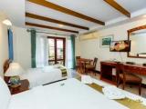 Family Triple room