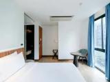 Deluxe Corner Double room