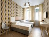 Scandi Twin room with courtyard view