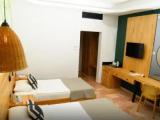 Twin Club room