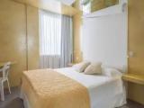 Deluxe Double Family Suite