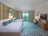 Twin room with ocean view