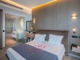 Deluxe Elite Honeymoon Double Suite with Side Sea View