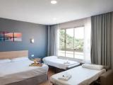Maya Family Quadruple room