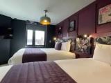 Groupy room