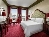Luxury Double room with lagoon view