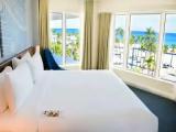 1 Bedroom Double Suite oceanfront