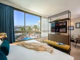 U Deluxe Double Family room