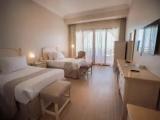Superior room with partial sea view
