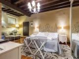 Deluxe Double room with city view