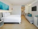Double room with pool view