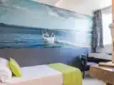 Roam Single room