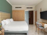 1 Bedroom Signature with Hot Tub Suite with sea view
