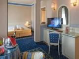 Blu Junior Suite
