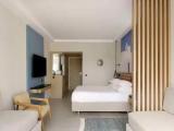 Premium with Jacuzzi room with garden view