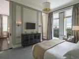 1 Bedroom Carnegie Partial Park View Double Suite