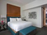 Extra Large Andaz Loft