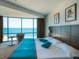 Standard Double Suite