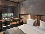 Presidential Two Pools Sextuple Suite