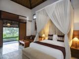 2 Bedrooms Villa