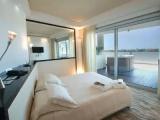 Luxury Ibis Suite