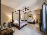 Deluxe White Double room