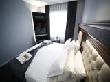 Standard Double room with city view