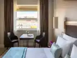 Deluxe Double room with Avenue view
