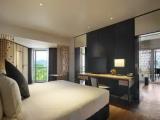 Francis Light Double Suite