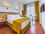 Standard Double room with city view