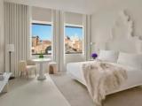 1 Bedroom Premier Corner Double Suite with Plaza Descalzas view