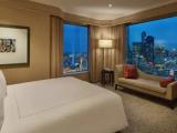 Diplomatic Double Suite