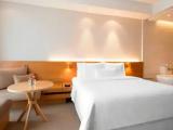 Club Lounge Access High floor Double room with city view
