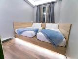 Tokonoma Quadruple room