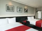 Quadruple Suite