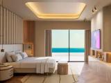 Crown Signature Suite